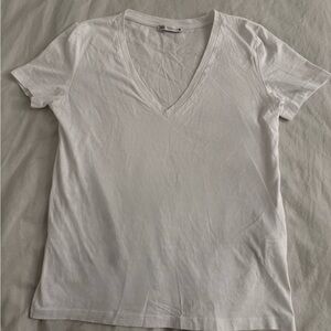 Zara White V-Neck Short Sleeve Tee